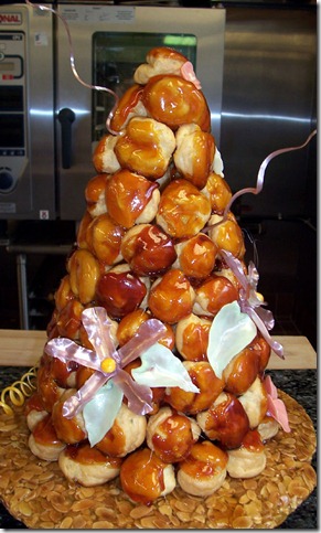 Croquembouche_1_by_h0p31355