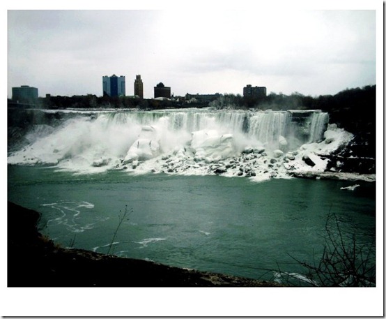 Niagara_Falls_by_SarahxJane