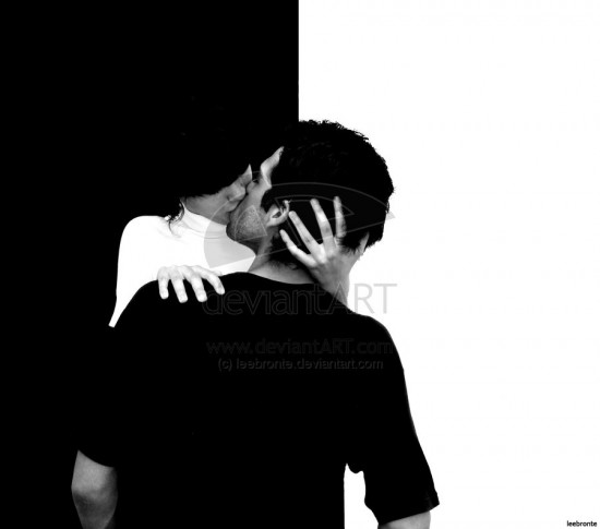 Love_is_in_black_and_white_by_leebronte