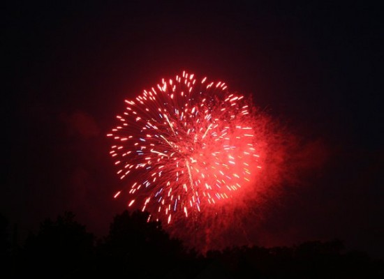 Fireworks_by_shutterbug101992